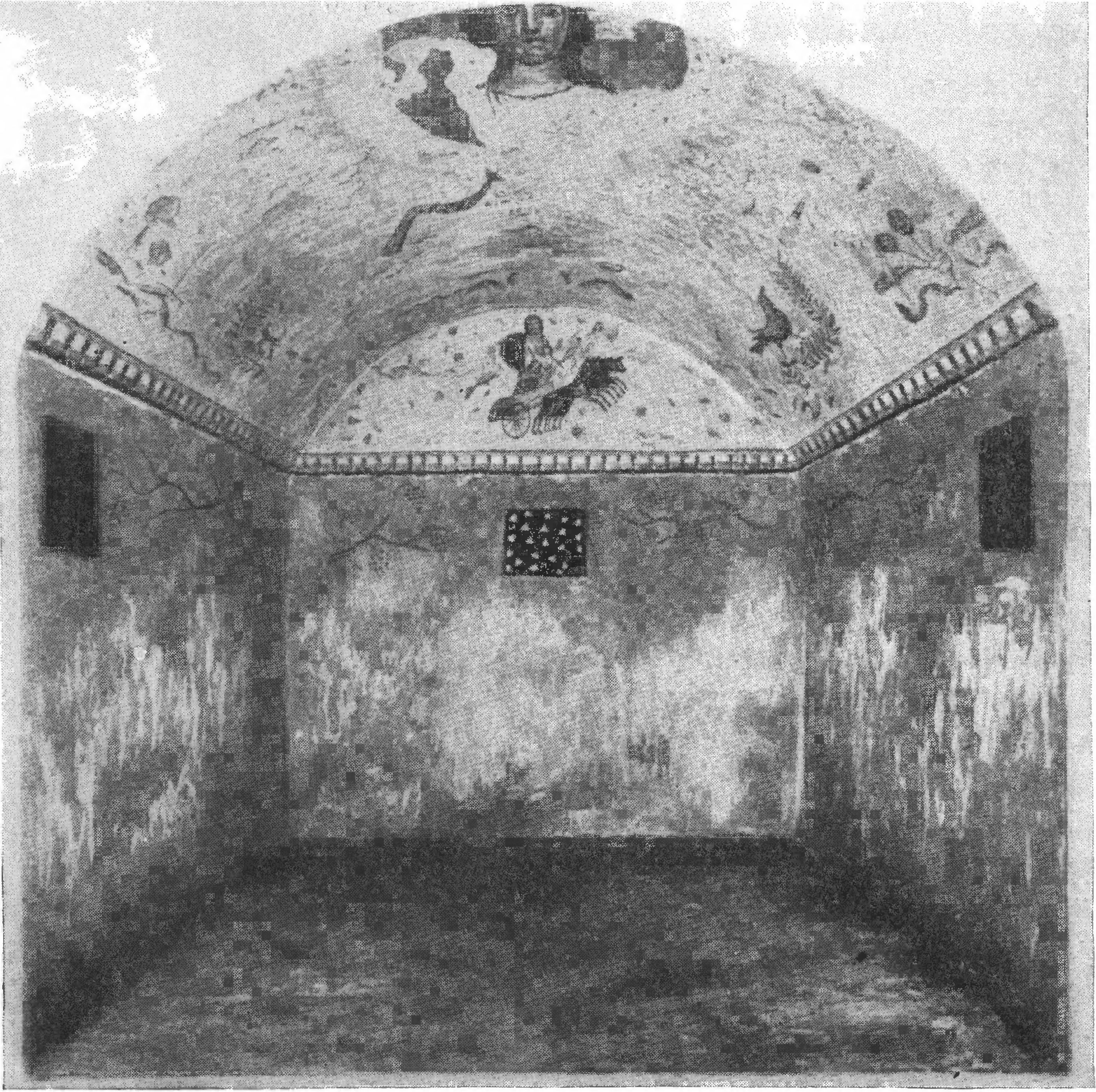 83. «Склеп Деметры» в Пантикапее, вид от входа (северная половина) 83. «Склеп Деметры» в Пантикапее, вид от входа (северная половина)