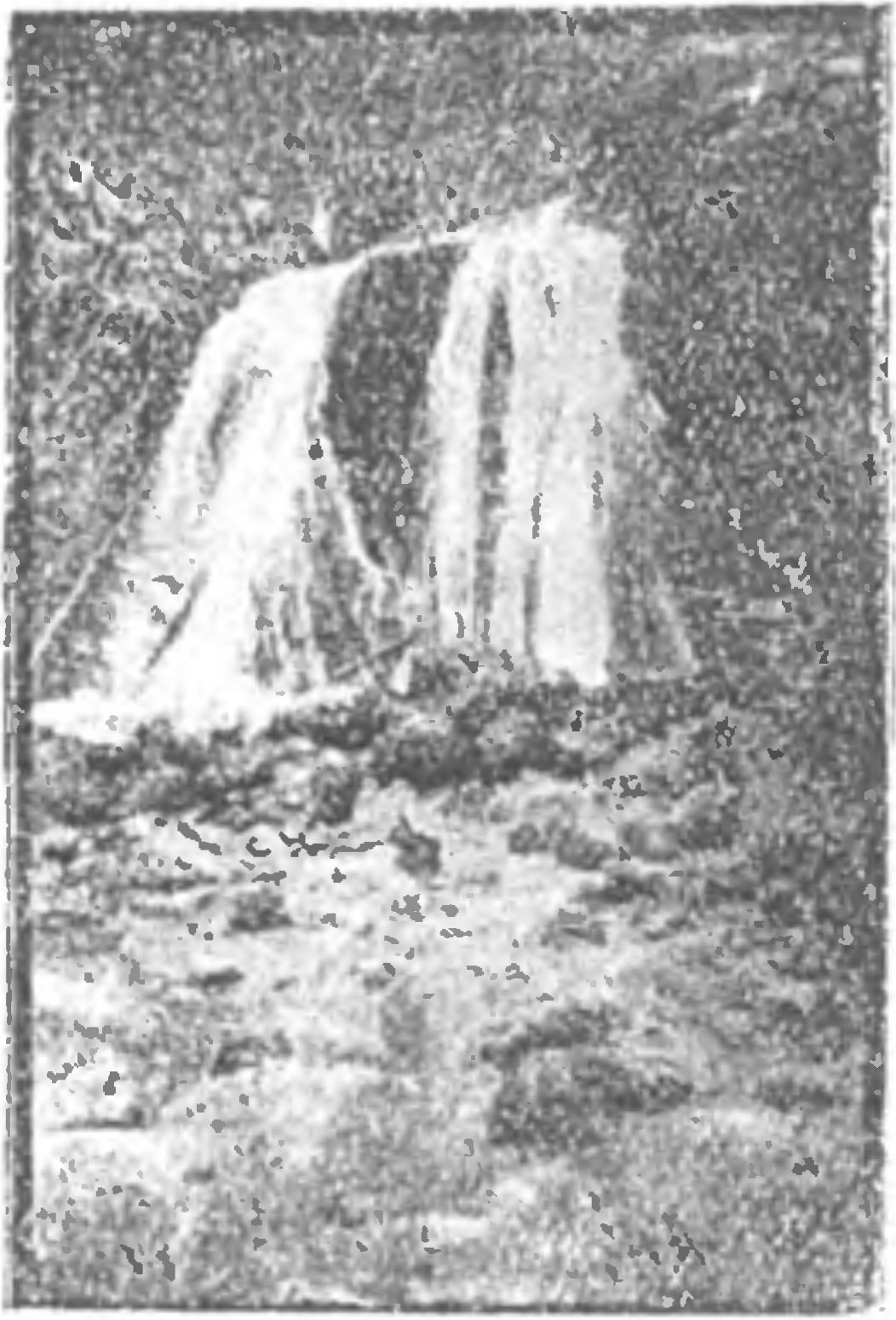 Головкинский водопад (фото автора) Головкинский водопад (фото автора)