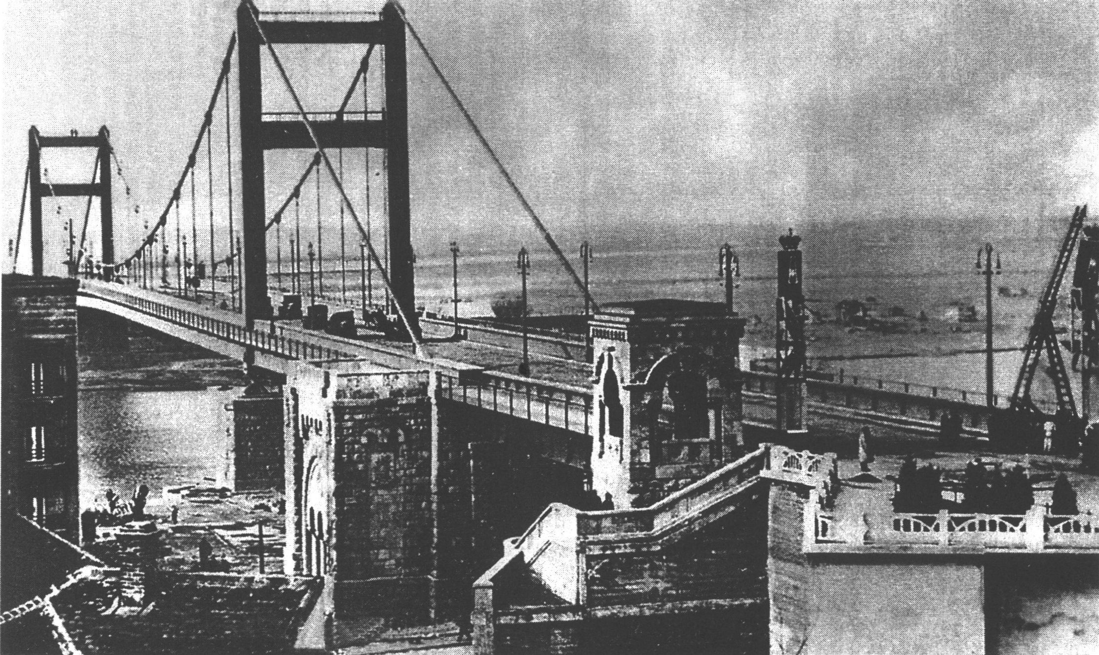 Белград. Мост короля Александра I (Земунский мост). Общий вид. Фото М. Миловановича. Belgrade. Zemun Bridge named after King Alexander I. The general view. (Photo by M. Milovanovich) Белград. Мост короля Александра I (Земунский мост). Общий вид. Фото М. Миловановича. Belgrade. Zemun Bridge named after King Alexander I. The general view. (Photo by M. Milovanovich)