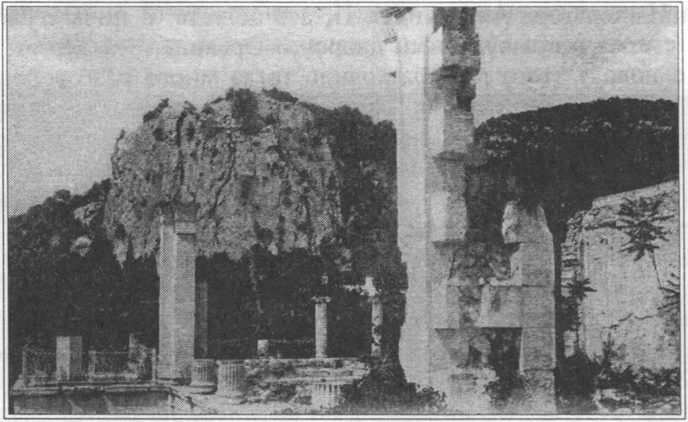 Развалины дворца в Ореанде (с открытки начала XX в.)