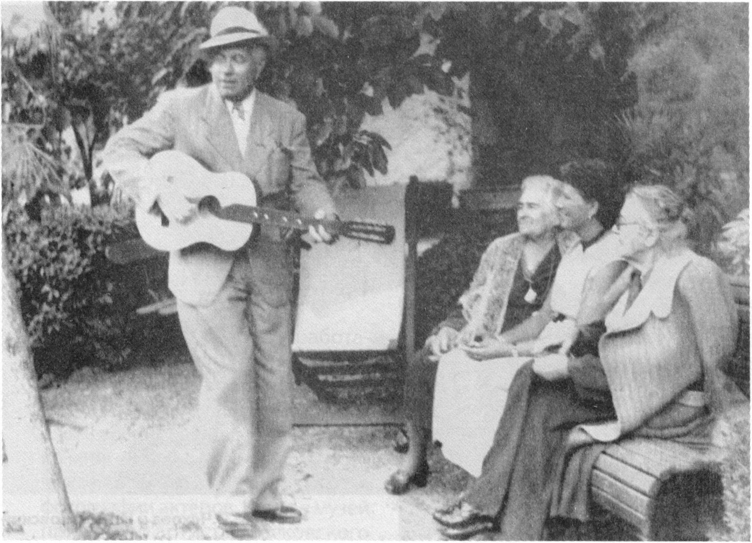 И.С. Козловский, О.Л. Книппер-Чехова, Г.Е. Сергеева, М.П. Чехова И.С. Козловский, О.Л. Книппер-Чехова, Г.Е. Сергеева, М.П. Чехова