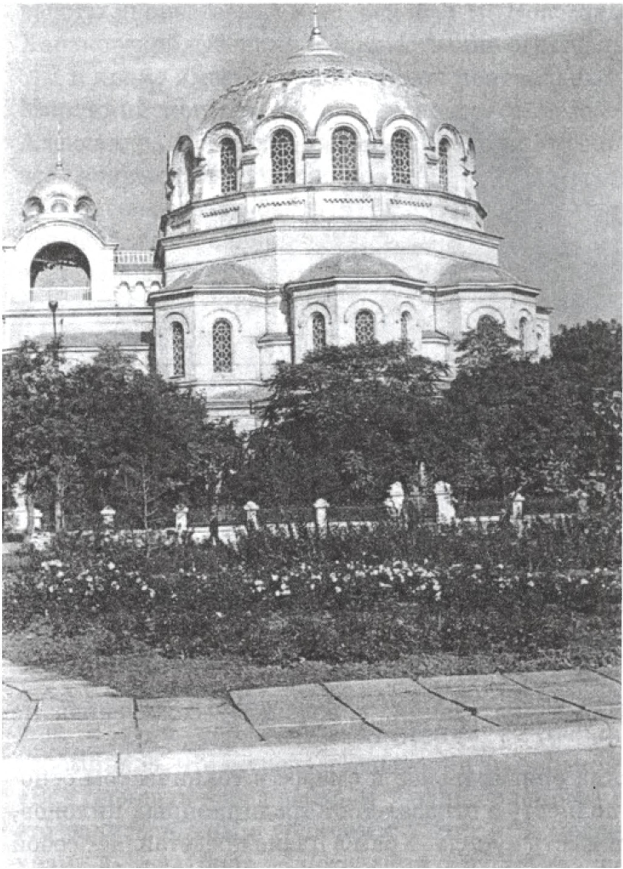 СвятоНиколаевский собор. Вид со стороны моря. Снимок 1975 г.