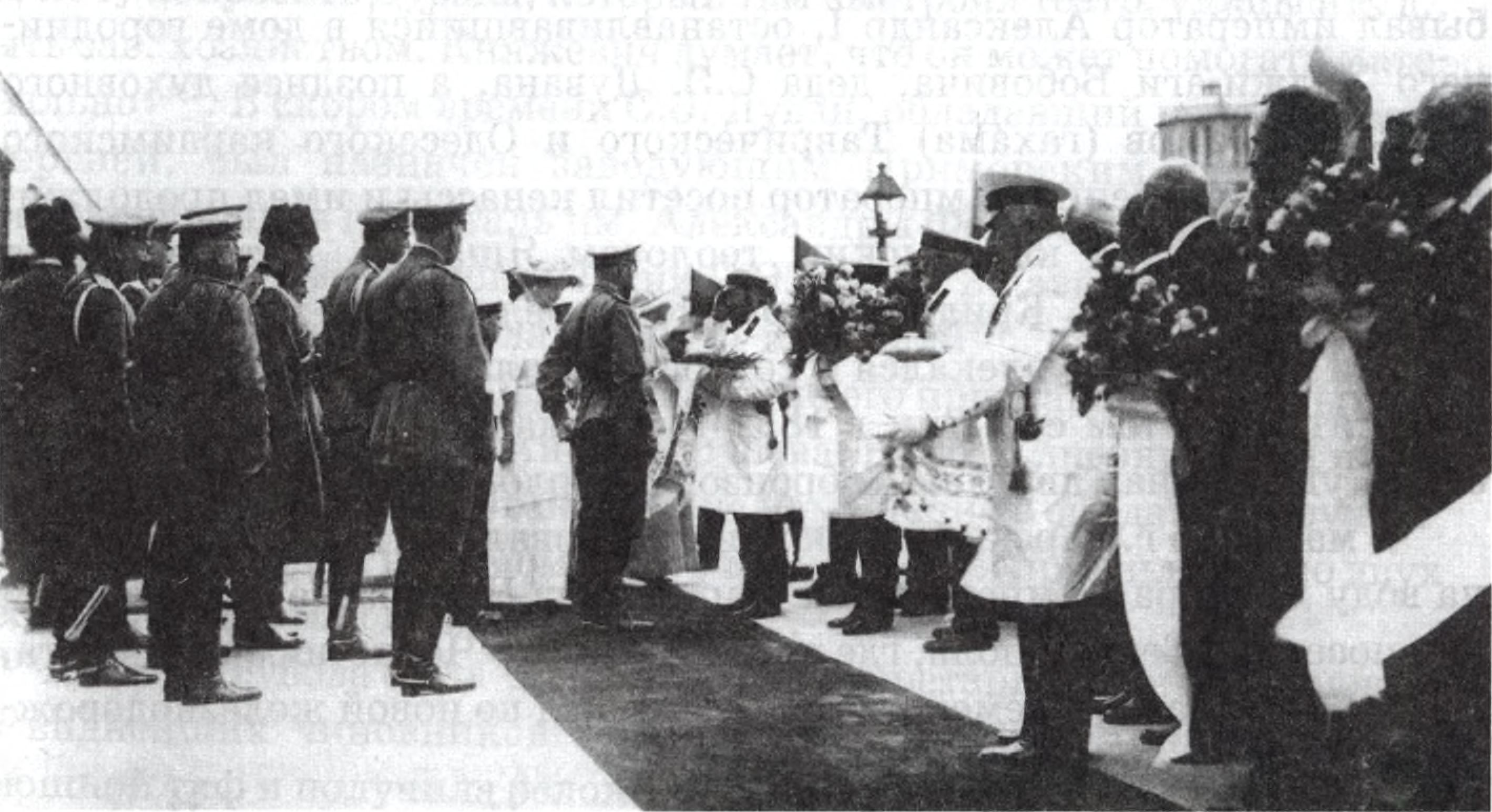 Приветствие от земства зачитывает и. о. председателя Земской управы А.И. Шило Приветствие от земства зачитывает и. о. председателя Земской управы А.И. Шило