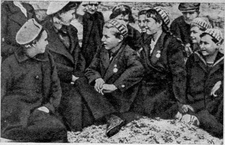 Юные герои Севастополя Виктор и Вера Снитко Юные герои Севастополя Виктор и Вера Снитко