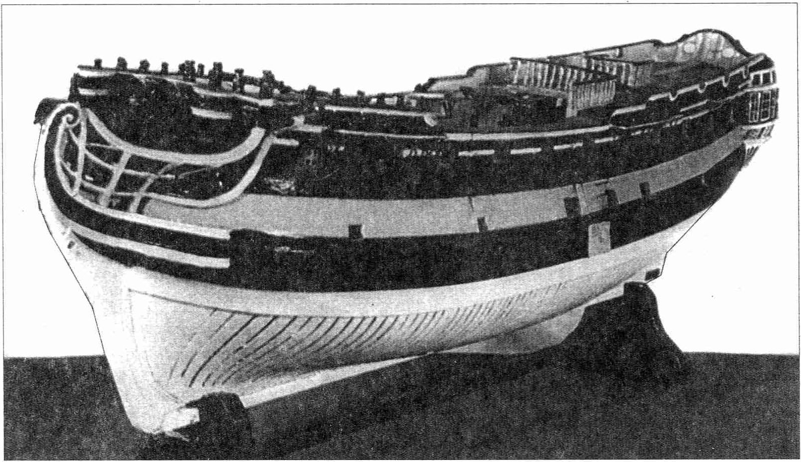 Модель 32-/38-пушечного фрегата «Подражислав» типа «Павел». Построен в 1781—1783 гг. и по облику был близок к фрегатам типа «Первый» и «Восьмой»