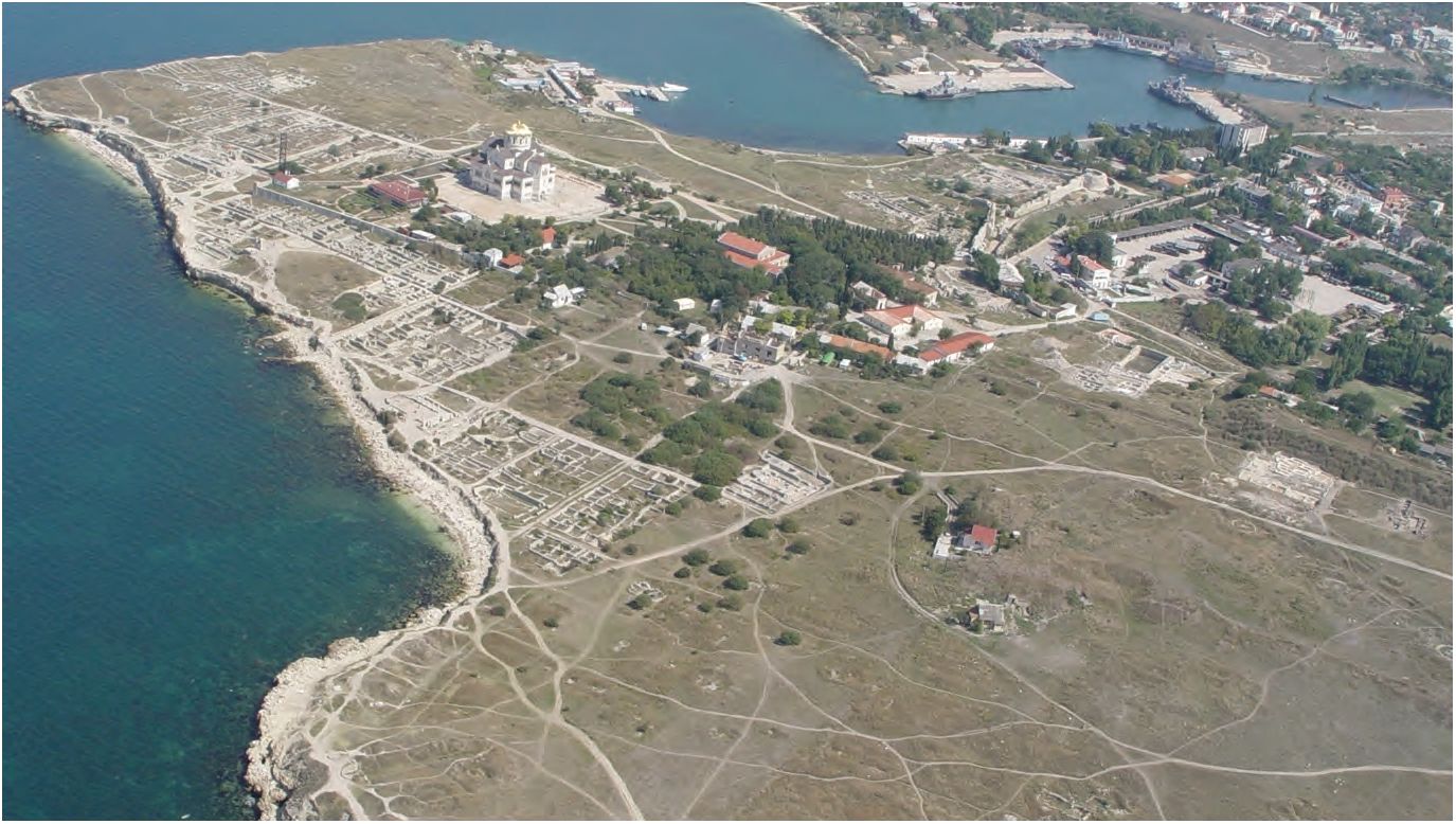 8. Херсонесское городище, вид с запада 8. Херсонесское городище, вид с запада