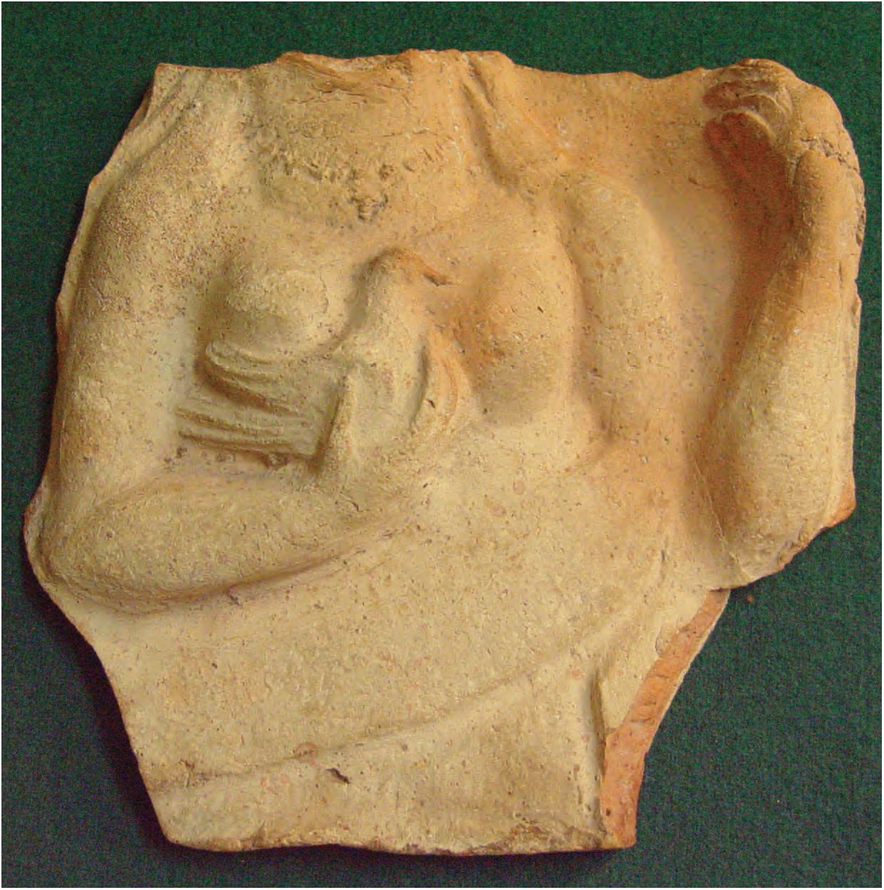 59. Протома Коры (Афродиты — ?), III в. до н. э. 59. Протома Коры (Афродиты — ?), III в. до н. э.