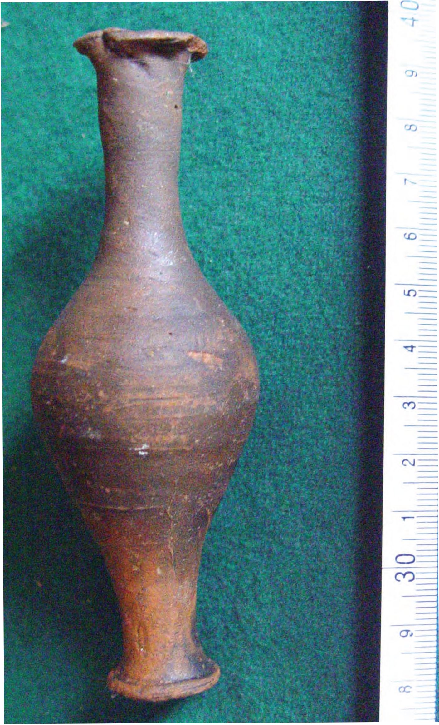 70. Амфориск с чернолаковым покрытием, эллинистический период 70. Амфориск с чернолаковым покрытием, эллинистический период