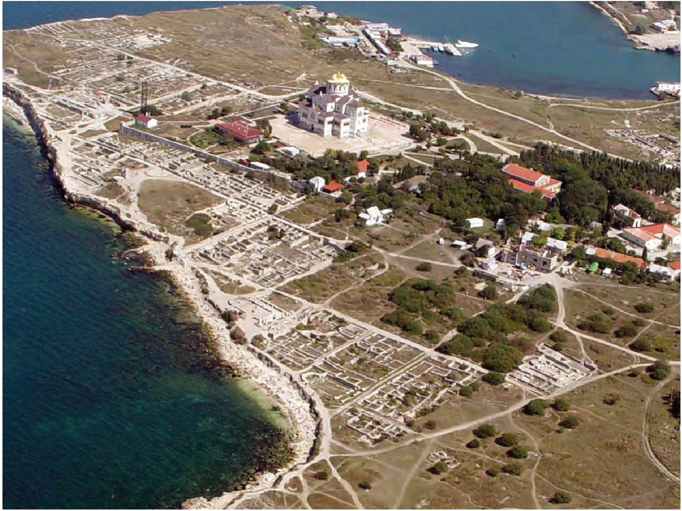 5. Херсонесское городище, аэрофотография, вид с северо-запада 5. Херсонесское городище, аэрофотография, вид с северо-запада