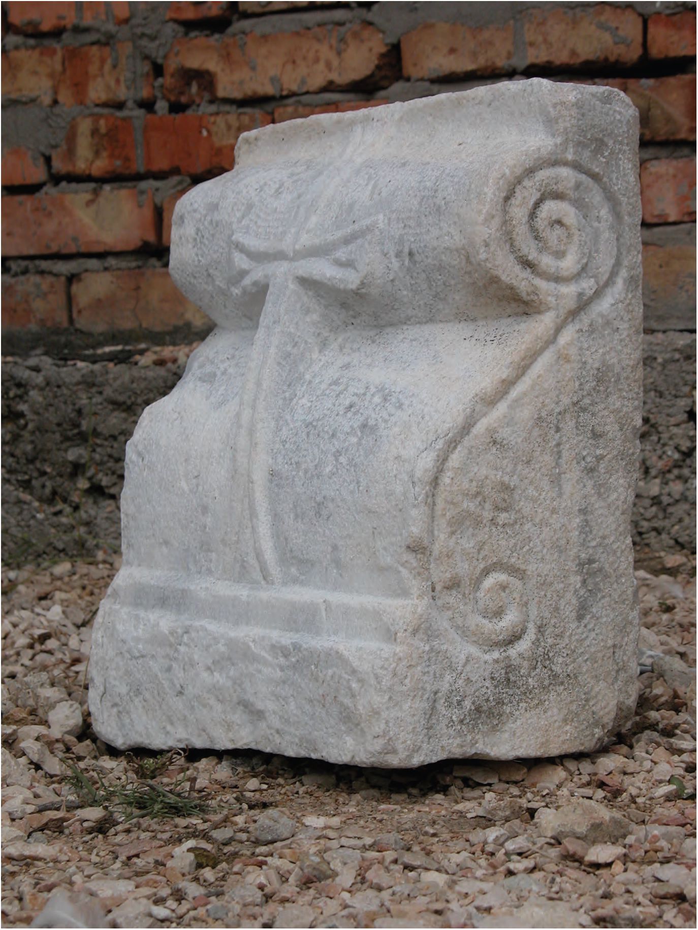 20. Архитектурная деталь из раскопок базилики № 14 20. Архитектурная деталь из раскопок базилики № 14