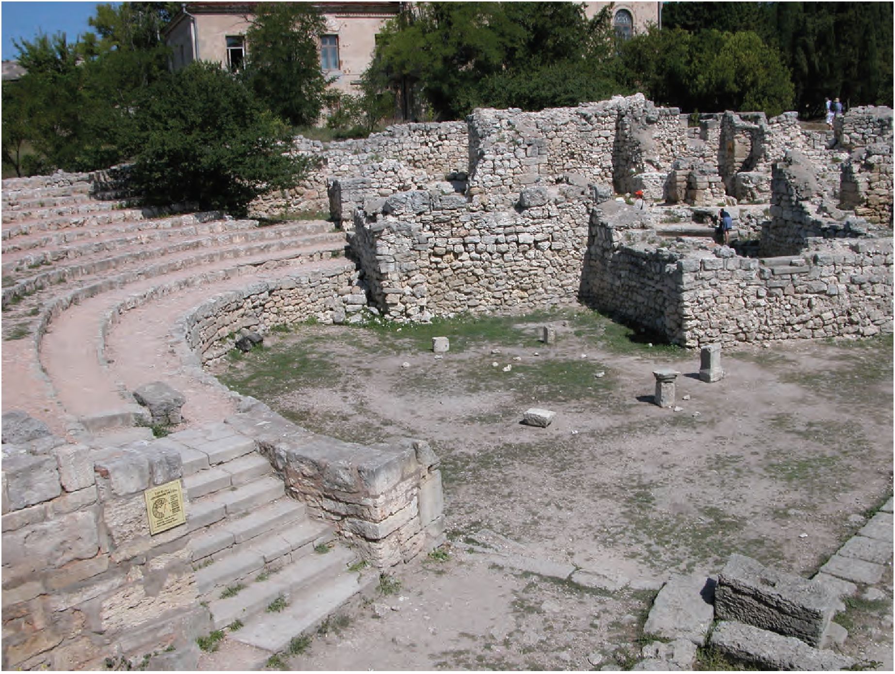 28. Храм № 19 на так называемом театральном участке 28. Храм № 19 на так называемом театральном участке