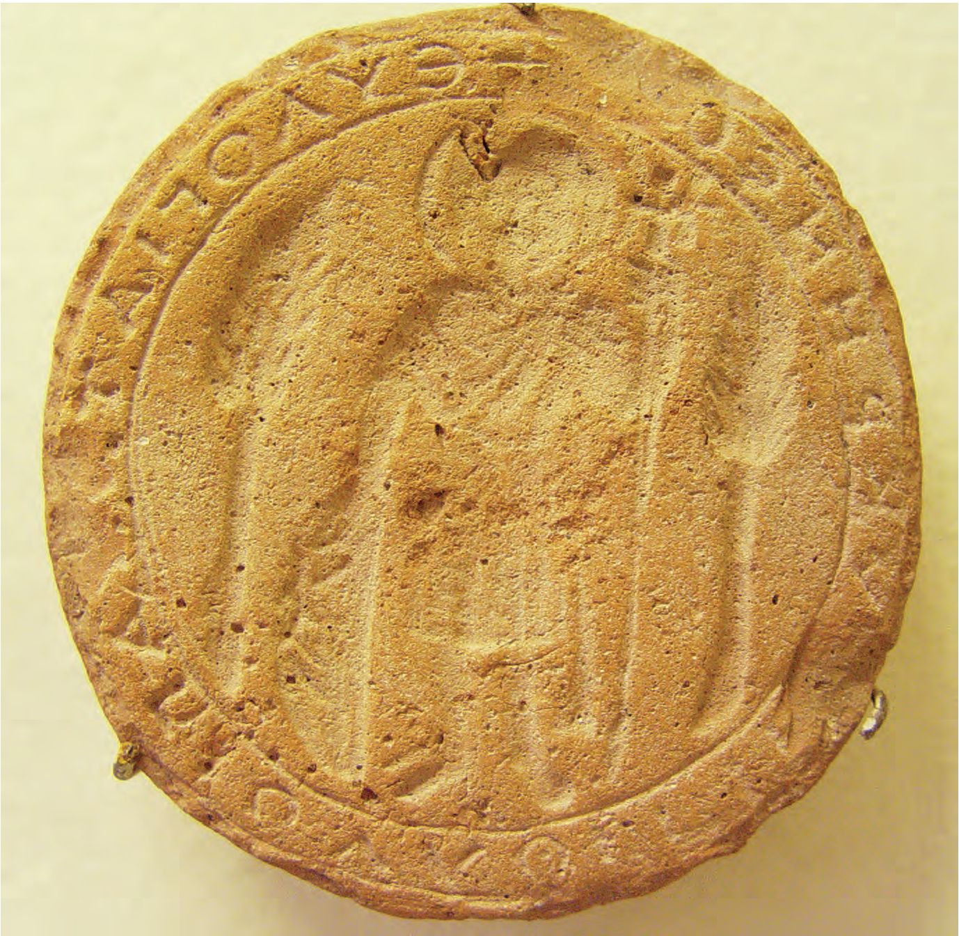 38. Штамп для изготовления просфор, VI—VII вв. (оригинал и оттиск) 38. Штамп для изготовления просфор, VI—VII вв. (оригинал и оттиск)