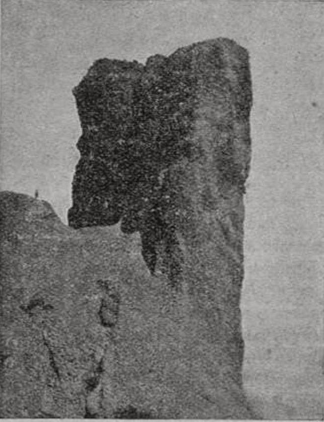 Карадаг. Скала «Сфинкс» (фот. Н.Н. Клепинина) Карадаг. Скала «Сфинкс» (фот. Н.Н. Клепинина)