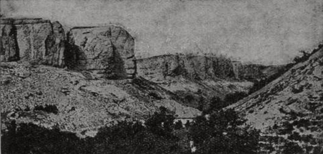 Ущелье Майрем близ Бахчисарая (фот. Н.Я. Луценко)