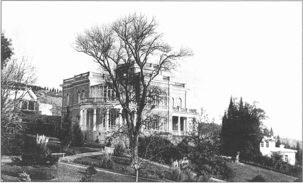 Дом Н.С. Мальцова в Новом Симеизе. Фото нач. XX в. Публикуется впервые Дом Н.С. Мальцова в Новом Симеизе. Фото нач. XX в. Публикуется впервые