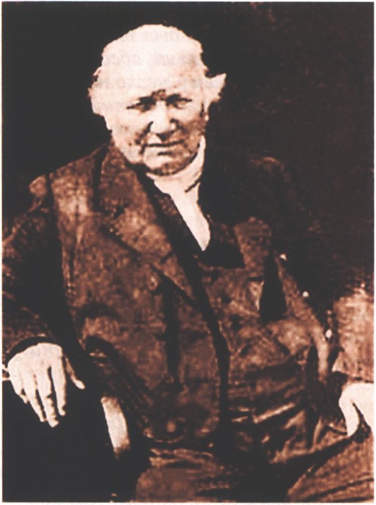 Роберт Холдейн (1772—1854), шотландский математик, директор Колледжа святой Марии. Фото Д.О. Хилла и Р. Адамсона. Около 1841 г. Роберт Холдейн (1772—1854), шотландский математик, директор Колледжа святой Марии. Фото Д.О. Хилла и Р. Адамсона. Около 1841 г.