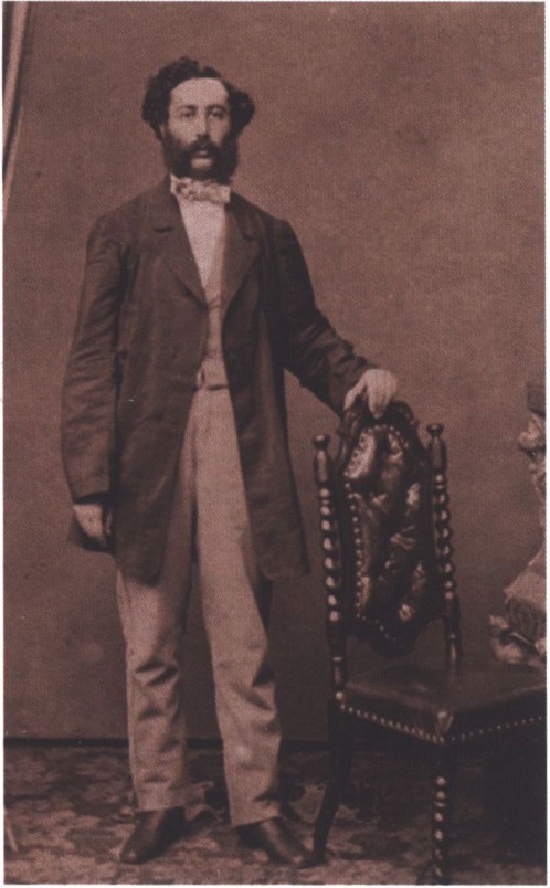 Князь Панаиот Мурузи. Фото А. Дурони. Милан. Конец 50-х гг. XIX в. Снимок из коллекции фотографий Национальной библиотеки Румынии Князь Панаиот Мурузи. Фото А. Дурони. Милан. Конец 50-х гг. XIX в. Снимок из коллекции фотографий Национальной библиотеки Румынии