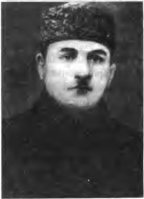 Осман Акчокраклы — последний крымский энциклопедист, преподаватель Крымского педагогического института, учёный широкого профиля Осман Акчокраклы — последний крымский энциклопедист, преподаватель Крымского педагогического института, учёный широкого профиля