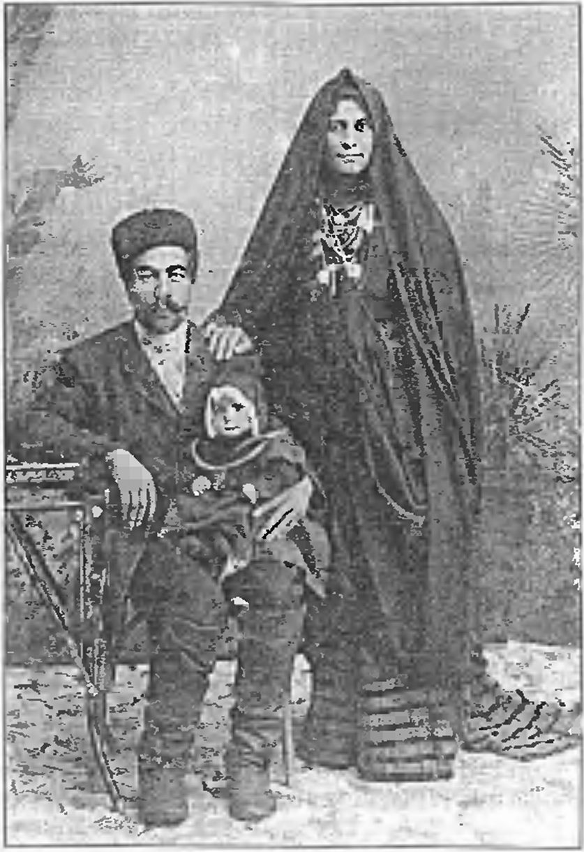 Семья крымских цыган