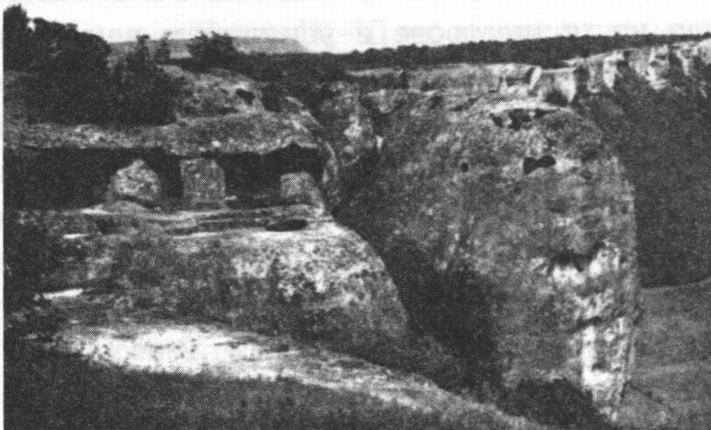 Пещерный город Эски-Кермен Пещерный город Эски-Кермен