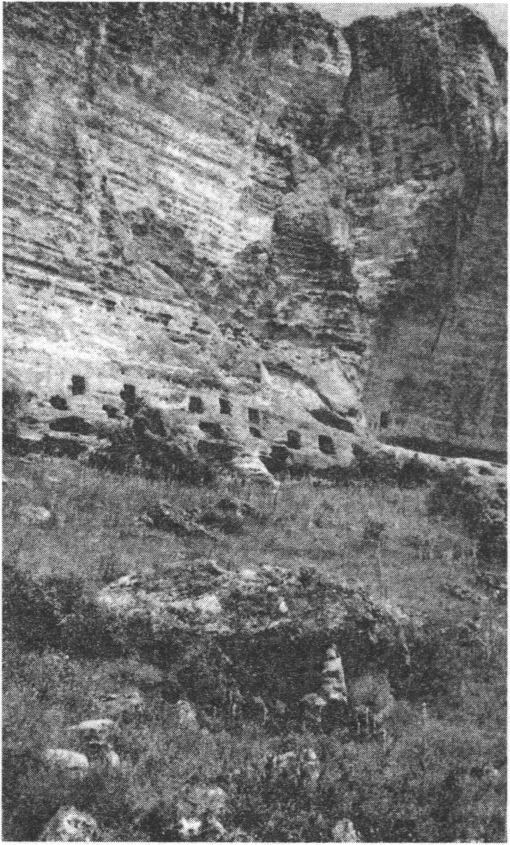 Средневековый монастырь Качи-Кальон Средневековый монастырь Качи-Кальон