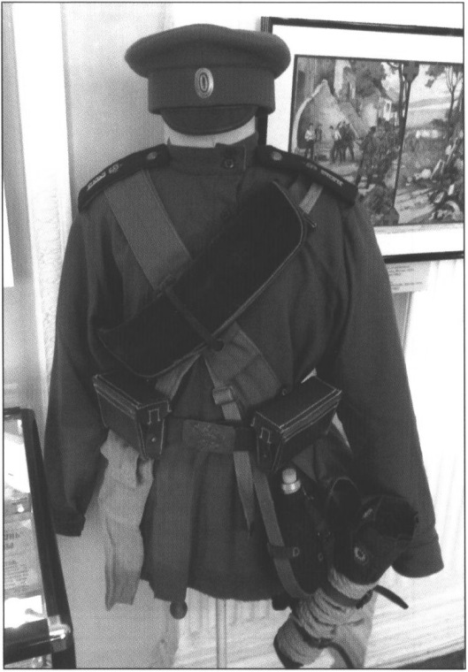 Полевая форма одежды рядового 51-го пехотного Литовского полка. Реконструкция Полевая форма одежды рядового 51-го пехотного Литовского полка. Реконструкция