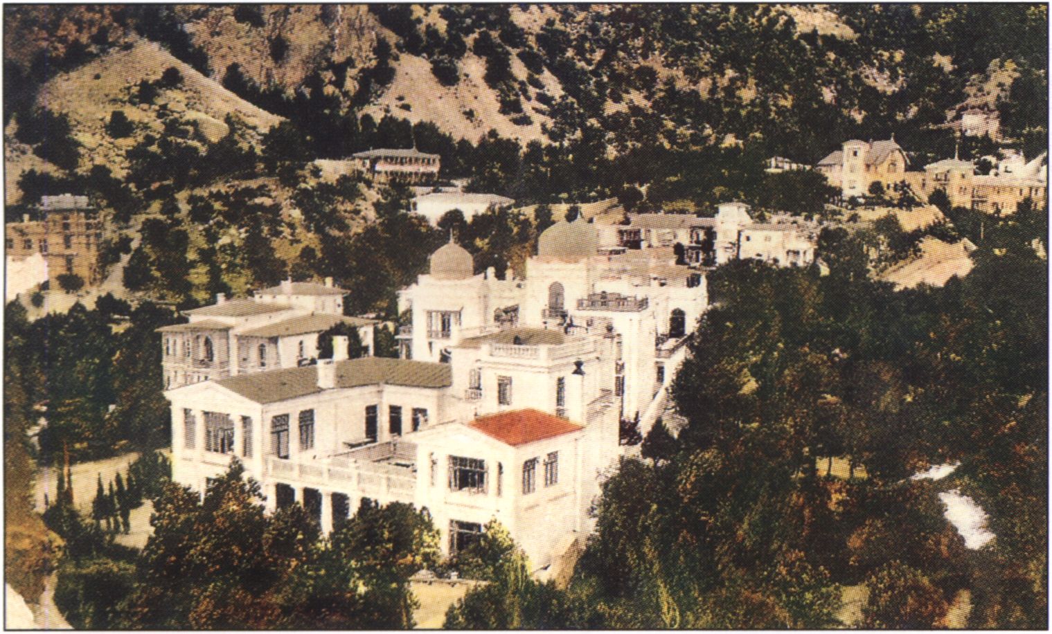 Новый Симеиз. Дача И.С. Сабашникова «Панеа». Видовая открытка 1910-х годов Новый Симеиз. Дача И.С. Сабашникова «Панеа». Видовая открытка 1910-х годов