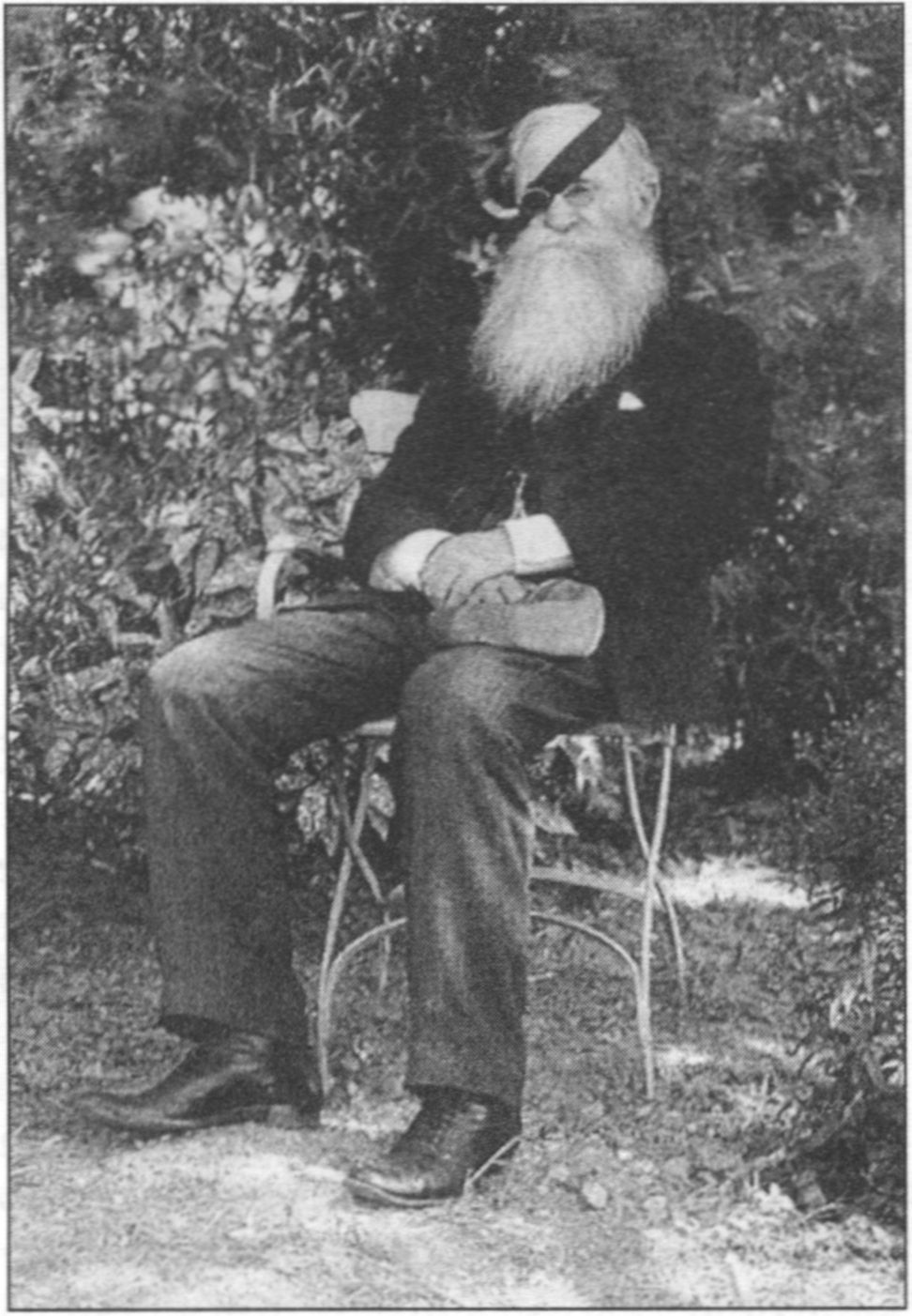 А.Л. Бертье-Делагард. Ялта. Фото с цветного диапозитива Петра Веденисова, 1910-е годы. Фонды Алупкинского музея-заповедника А.Л. Бертье-Делагард. Ялта. Фото с цветного диапозитива Петра Веденисова, 1910-е годы. Фонды Алупкинского музея-заповедника