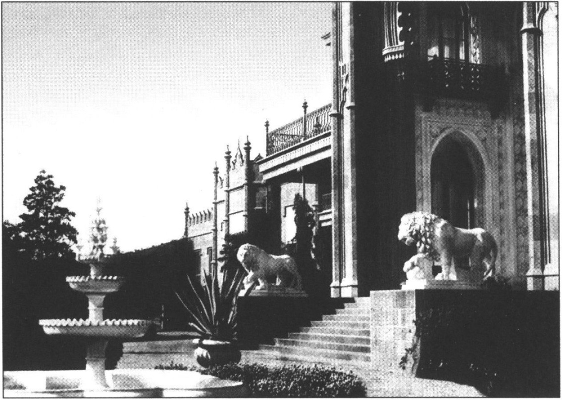 Южные террасы Воронцовского дворца. Фотография начала XX в.