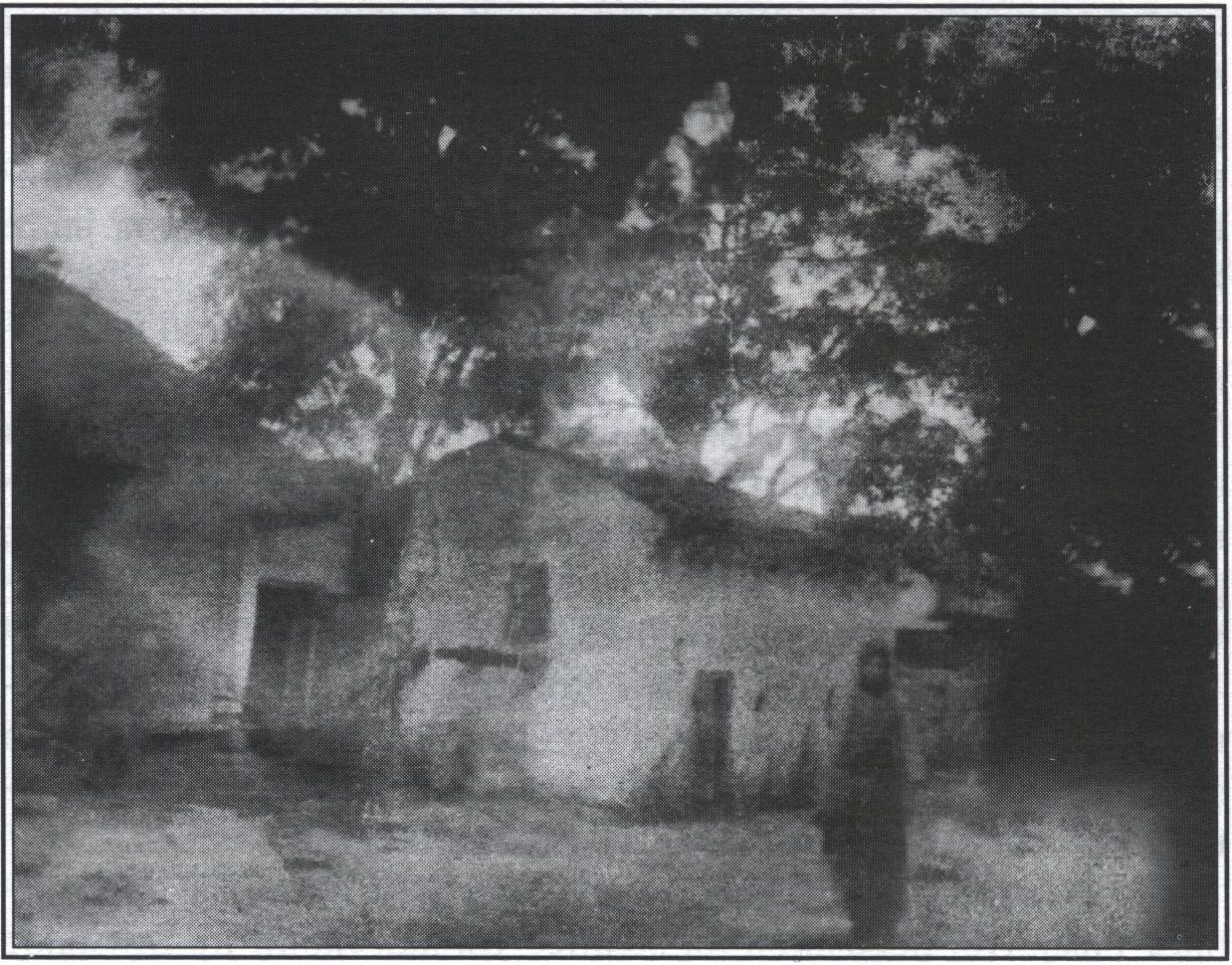 Усадьба священника Василия Стефановича Киранова в селе Девлет-Агач Аккерманского уезда (Бессарабия). Хозяйственные постройки. Фото начала XX в. Публикуется впервые Усадьба священника Василия Стефановича Киранова в селе Девлет-Агач Аккерманского уезда (Бессарабия). Хозяйственные постройки. Фото начала XX в. Публикуется впервые